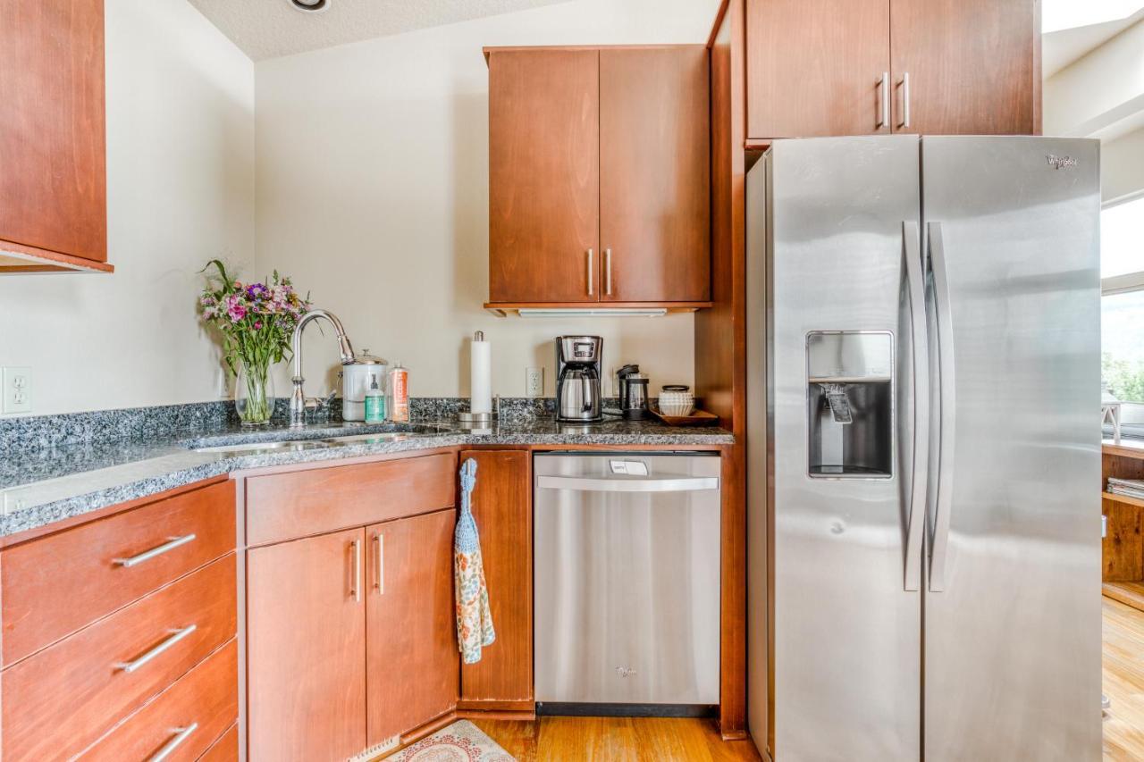 Mt Adams River View House Hood River Εξωτερικό φωτογραφία