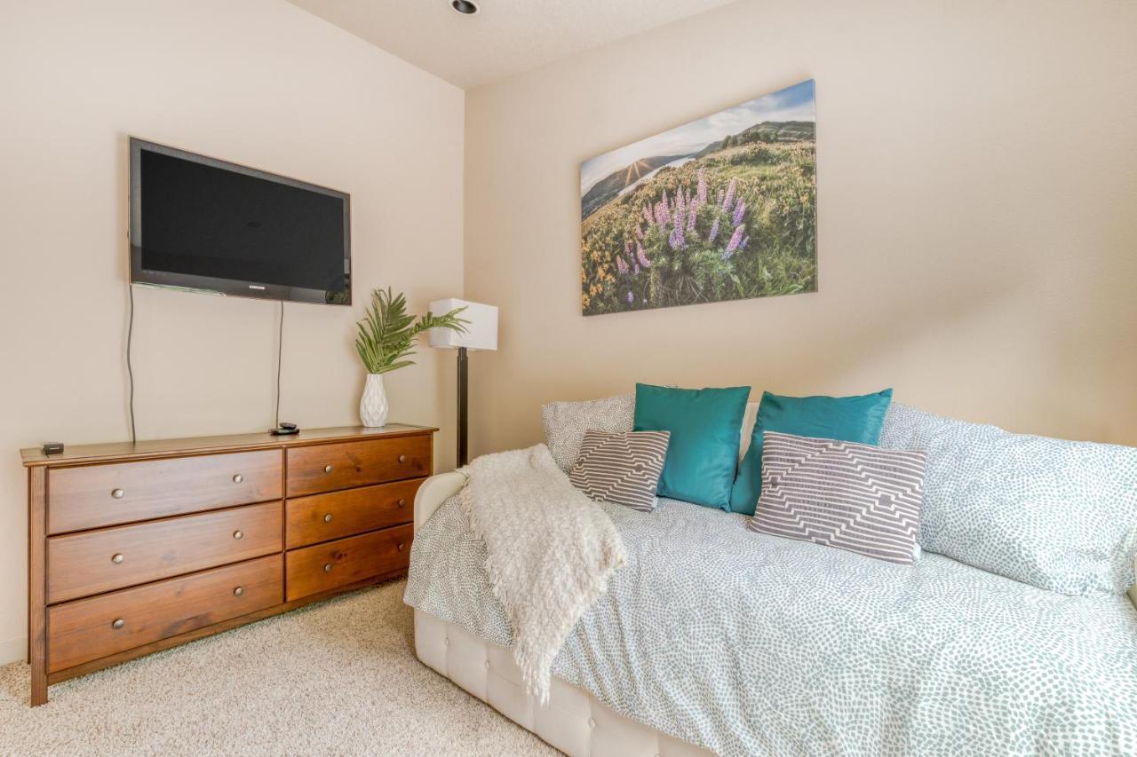 Mt Adams River View House Hood River Εξωτερικό φωτογραφία
